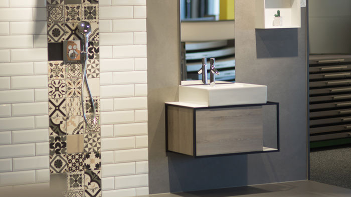 NOUVEAU SHOWROOM: CARREAUX ET MATÉRIAUX